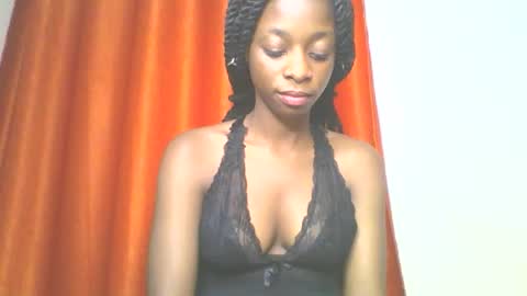 naughytwinxx online show from 26, 2, 2026