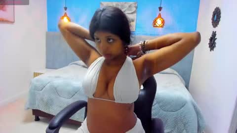 naugthy_brunette_ online show from 18, 3, 2026