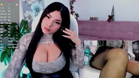 Snapshot of naugthyelli chatting on 6, 1, 2025 online show from 6, 1, 2025