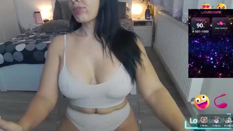 KimBeee online show from 14, 2, 2025