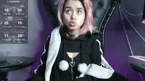 Snapshot of navier__ chatting on 13, 6, 2026 Navier online show from 13, 6, 2026