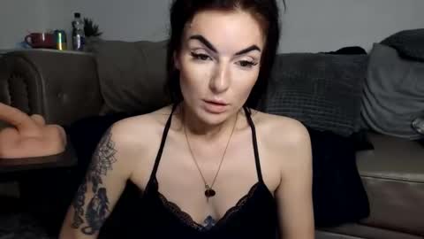 Navyrein online show from 15, 4, 2026