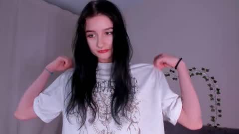 Kira online show from 26, 2, 2026