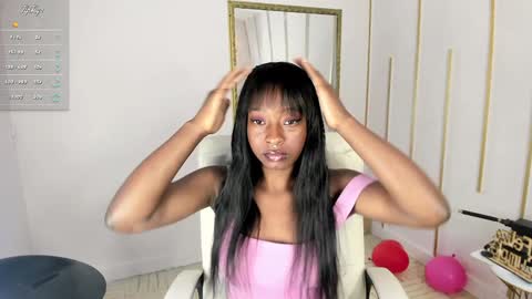 Snapshot of nayariskaya chatting on 18, 1, 2025 Nayaris 3 online show from 18, 1, 2025