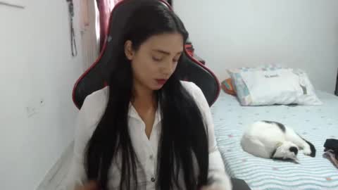 Snapshot of nebyula_star chatting on 5, 2, 2025 Nebyula online show from 5, 2, 2025