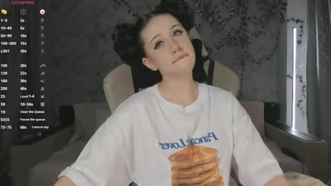 Snapshot of necucubi chatting on 30, 5, 2026 Eva online show from 30, 5, 2026