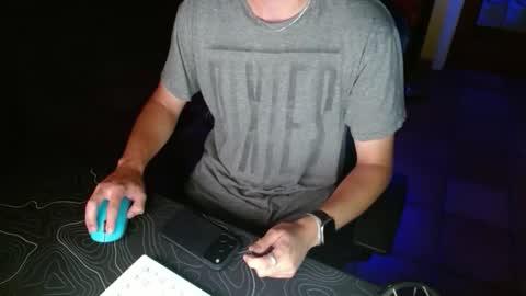 tootired online show from 22, 3, 2026