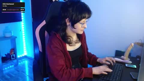 Neena Nyx online show from 16, 12, 2024