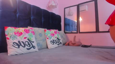 neferet_opal online show from 31, 3, 2026