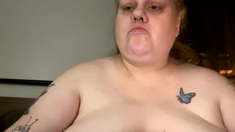 Nellie Atlas online show from 22, 11, 2025