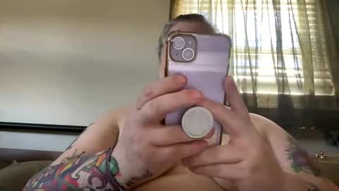 Snapshot of nellatlas chatting on 3, 2, 2026 Nellie Atlas online show from 3, 2, 2026