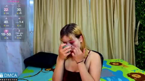 Snapshot of nena_cupcake_ chatting on 25, 5, 2026 Salome Nena cupcake online show from 25, 5, 2026