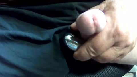 Snapshot of neohiom4f chatting on 4, 10, 2025 neohiom4f online show from 4, 10, 2025