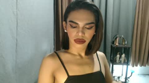 Snapshot of neomi_hardcock chatting on 12, 6, 2026 neomi online show from 12, 6, 2026
