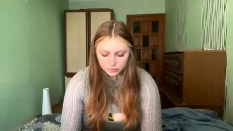 neomimaddern online show from 7, 5, 2026