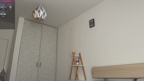 maeve  online show from 4, 12, 2024