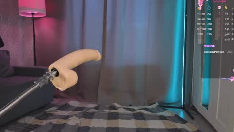 Snapshot of nerdy_freyua chatting on 23, 4, 2026 Lina Liza Emily and Grace online show from 23, 4, 2026