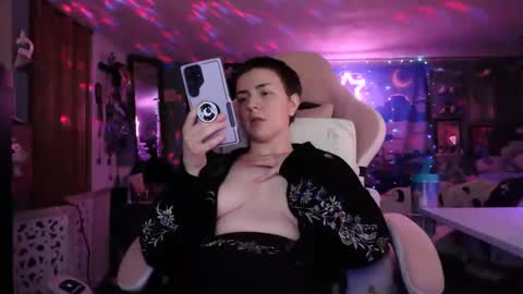 Snapshot of nerdy_squirty chatting on 9, 2, 2025 NerdySquirty online show from 9, 2, 2025