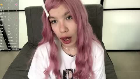 Lori online show from 7, 4, 2026