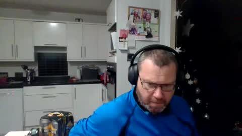 Snapshot of nesuk chatting on 2, 12, 2024 nesuk online show from 2, 12, 2024