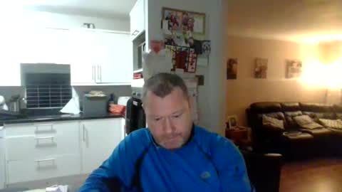Snapshot of nesuk chatting on 28, 1, 2025 nesuk online show from 28, 1, 2025