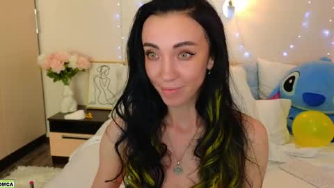 never give up  online show from 15, 5, 2026