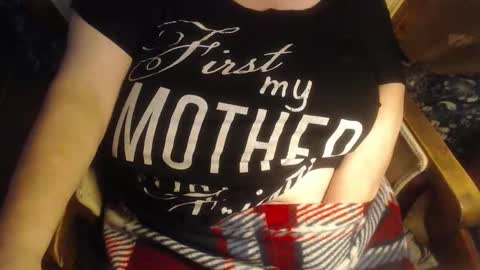 Lilly  online show from 22, 12, 2025