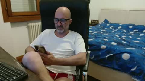 simi online show from 21, 4, 2026