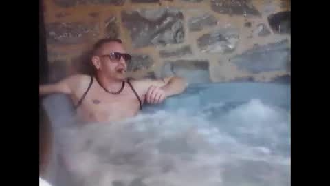 Snapshot of newfun11 chatting on 22, 12, 2024 newfun11 online show from 22, 12, 2024