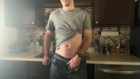 newguy_097 online show from 20, 9, 2025