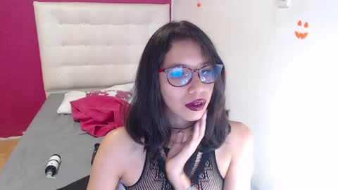 nextdoor_fantasy online show from 13, 12, 2024