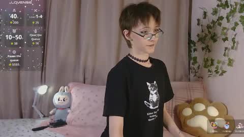 NextVibe1 online show from 16, 4, 2026