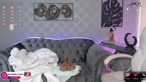 Snapshot of neytiri_moon chatting on 1, 3, 2025 Sandra online show from 1, 3, 2025