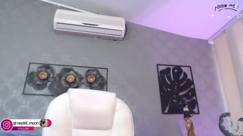 Snapshot of neytiri_moon chatting on 9, 3, 2025 Sandra online show from 9, 3, 2025