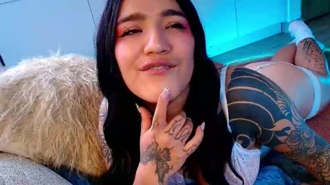 Snapshot of neytiri_san chatting on 1, 5, 2026 Valery Gonzales online show from 1, 5, 2026