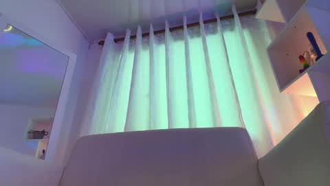  Angie   Instagram  angie julianac add me online show from 29, 9, 2025