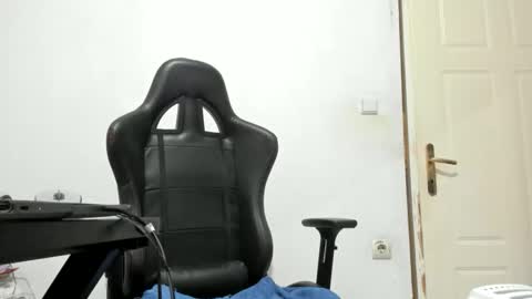 Shinobu Koch online show from 15, 1, 2026