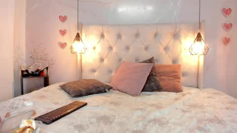 Milena online show from 10, 5, 2026
