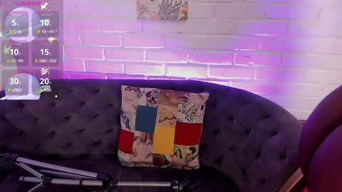 Nia online show from 7, 4, 2026