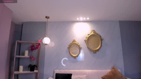 SQUIRTER DOLL    online show from 11, 9, 2025