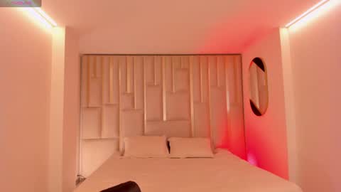 Snapshot of niasalvatore chatting on 16, 7, 2026 Call me Nia online show from 16, 7, 2026
