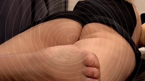 Snapshot of niatonoori chatting on 25, 2, 2026 Kim online show from 25, 2, 2026