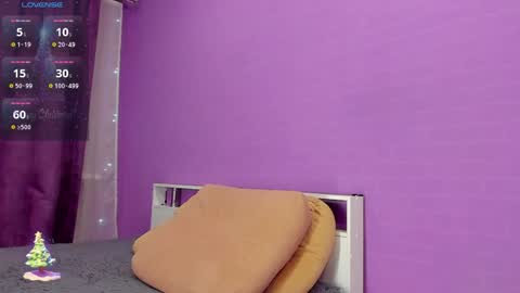 Nica online show from 2, 2, 2025