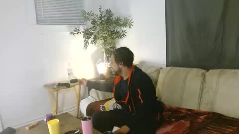 Snapshot of niceandsavvy chatting on 21, 12, 2025 NICE AND SAVVY online show from 21, 12, 2025