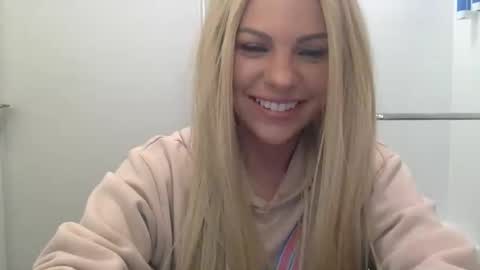 Snapshot of nicecolddrink2 chatting on 28, 2, 2026 Amber online show from 28, 2, 2026