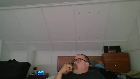 niceguy7208 online show from 18, 5, 2026