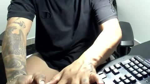 Camila And Steeven online show from 14, 11, 2025