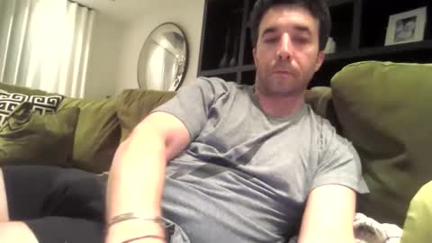 Snapshot of niciboi chatting on 2, 5, 2026 James online show from 2, 5, 2026