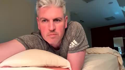 Snapshot of nick578320 chatting on 12, 10, 2025 nick578320 online show from 12, 10, 2025