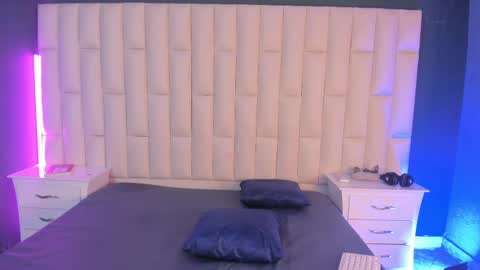 Snapshot of nick_collins20 chatting on 22, 2, 2025 Nick online show from 22, 2, 2025